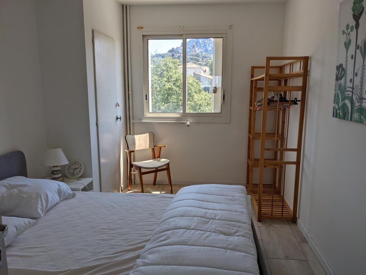 Superbe T2 Proche Des Plages Et Des Commerces Hyeres Ngoại thất bức ảnh