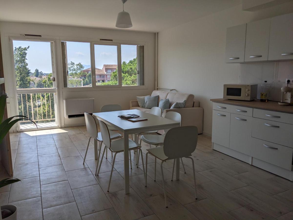 Superbe T2 Proche Des Plages Et Des Commerces Hyeres Ngoại thất bức ảnh