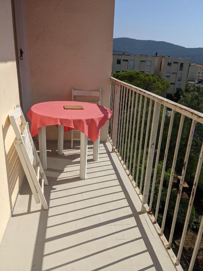 Superbe T2 Proche Des Plages Et Des Commerces Hyeres Ngoại thất bức ảnh